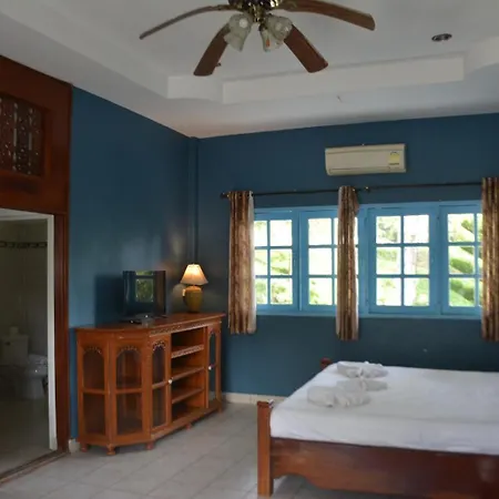 Baan Suan Villa 1 Patong Exterior photo