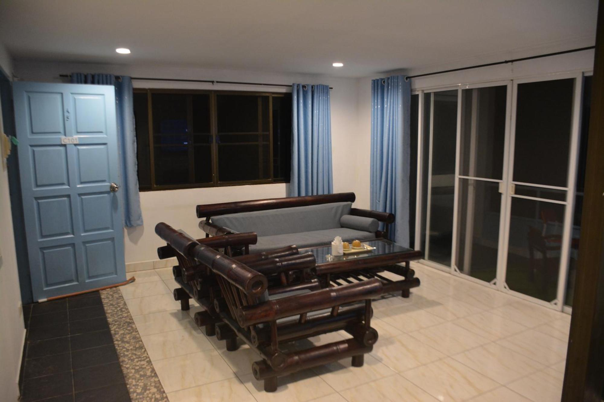 Baan Suan 1 *