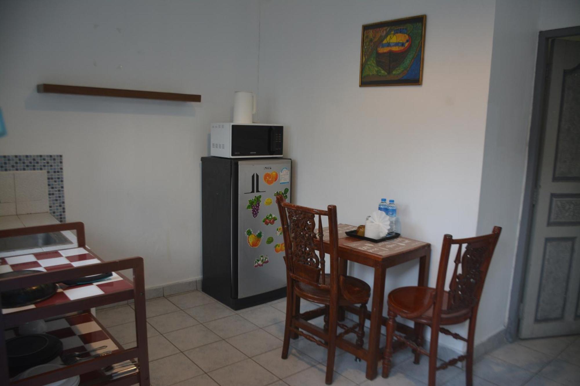 Baan Suan 1 Apartment *
